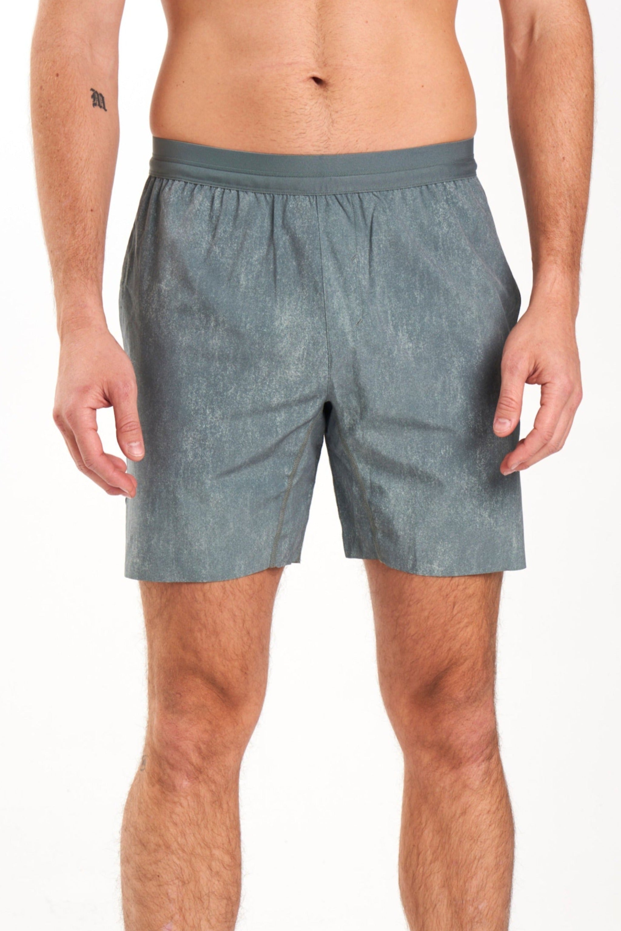 MENS SHORTS – ALWRLD